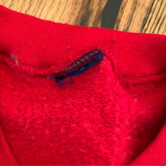 Grandmacore red sweatshirt handmade vintage Christmas cutout sweatshirt - Picture 7 of 7